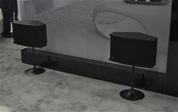 Bose 901 hot sale speaker placement